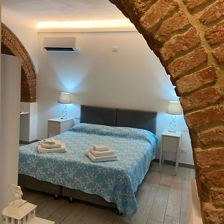 Vita Lenta - Cozy Rooms La Spezia Exterior photo